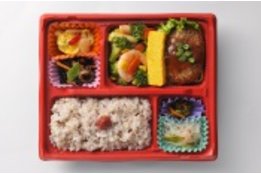 やどかり弁当_case2