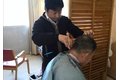 在宅・医療機関・福祉施設「訪問カットfan」_thum4