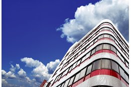 教育事業「夢未来ホールディングス」_model1