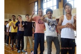 教育事業「夢未来ホールディングス」_model2