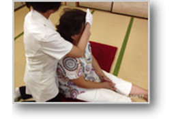 訪問医療マッサージ・訪問マッサージ「みんなの笑顔治療院」_model1