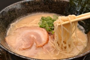 【テストページ】横浜家系ラーメン「クラウン太郎」_item1