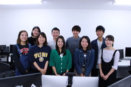 アクシブアカデミー_model1