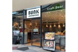 ホットサンド専門カフェ「バンクサンドイッチ」_model1