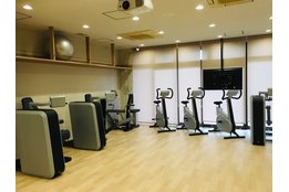 ボディメイキング工房「アトリエミロン」_model2