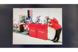 大手キャリア格安スマホ_model2